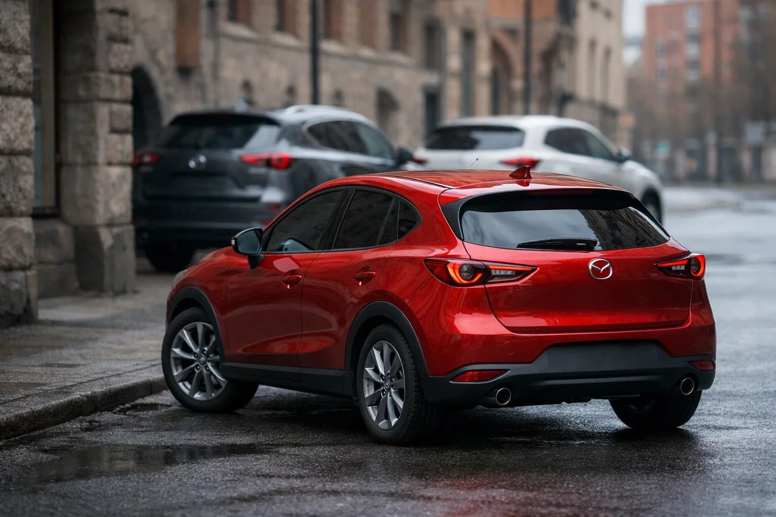 Nya Mazda2 och CX-3 står tillbaka när Mazda prioriterar större