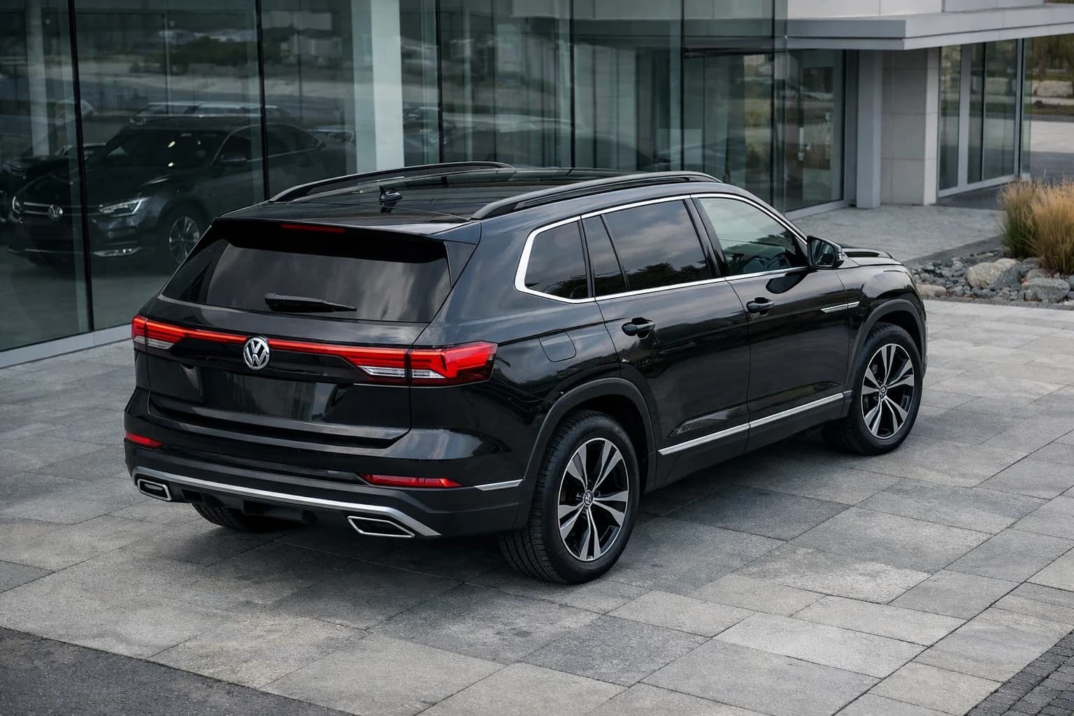 Volkswagen Atlas ska hålla stora bensinsuvar vid liv