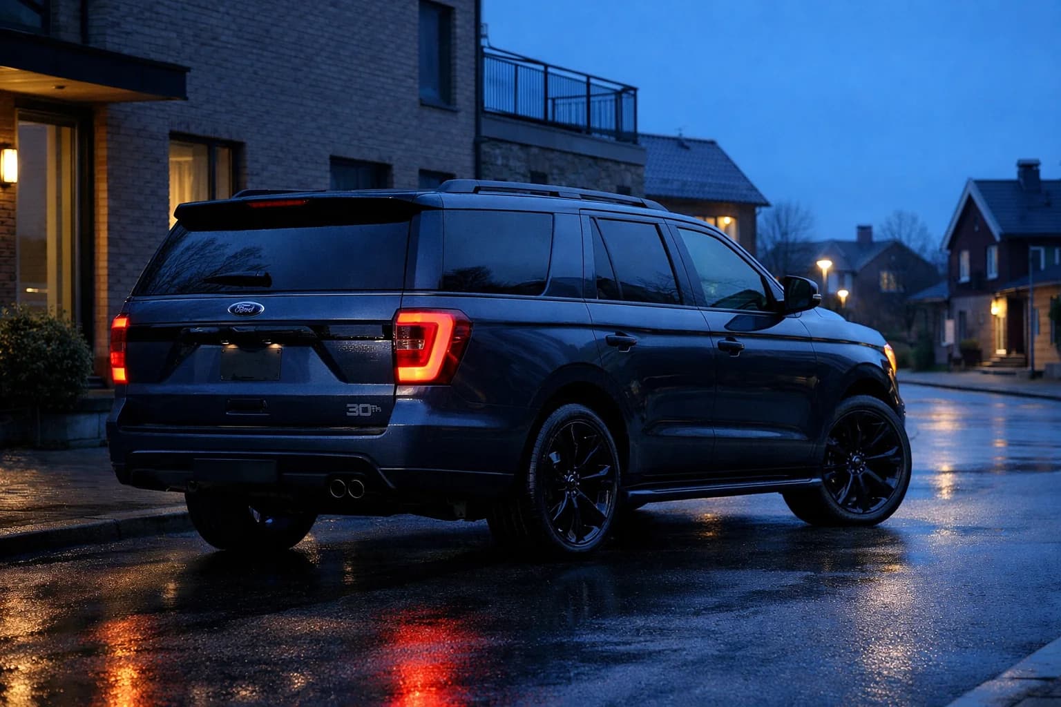Ford Expedition får Mustang Dark Horse-lack i jubileet